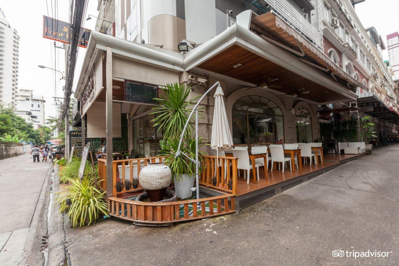 Boxpackers Pratunam Hotel Bangkok Exterior photo